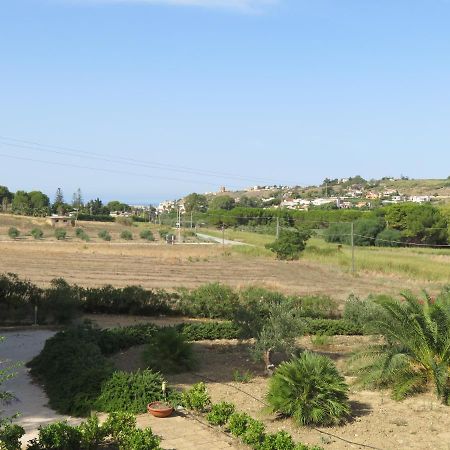 Case Barrera Porto Palo Esterno foto