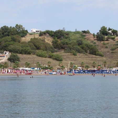 Case Barrera Porto Palo Esterno foto
