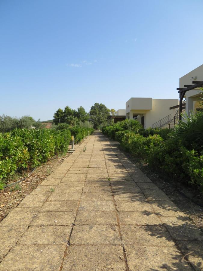 Case Barrera Porto Palo Esterno foto