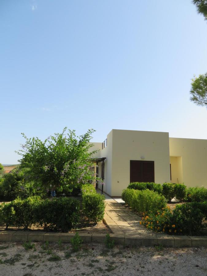Case Barrera Porto Palo Esterno foto